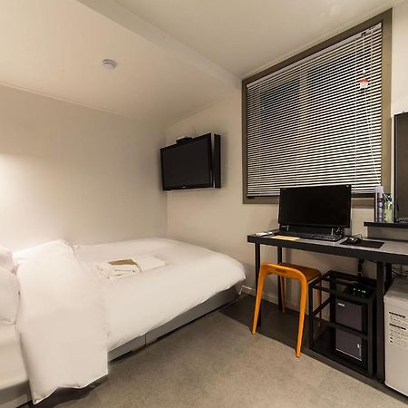 Hotel Yam Sinheung Station Соннам Экстерьер фото